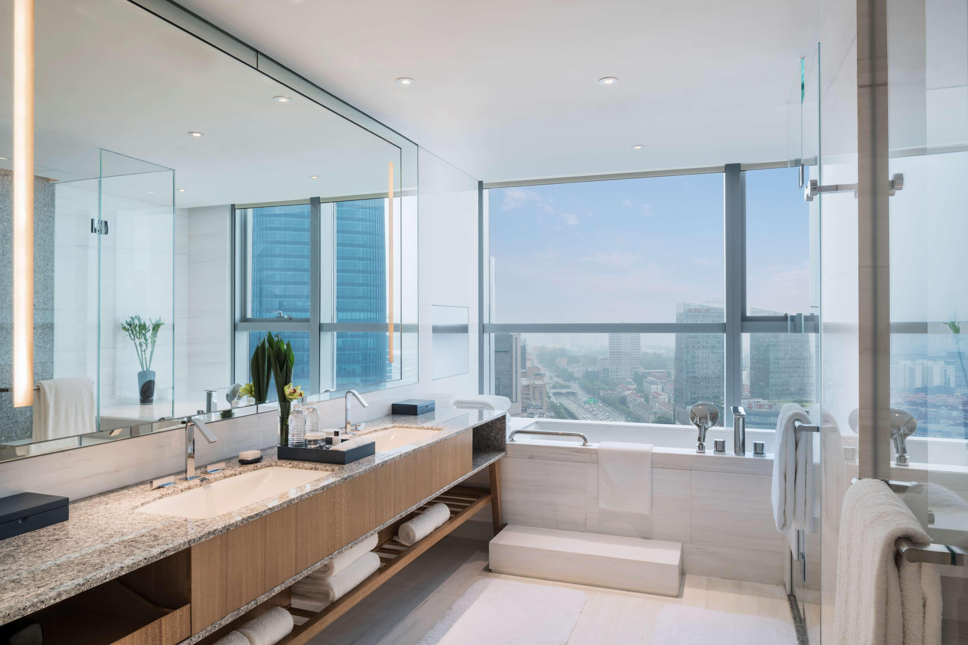 Hyatt Regency Wujiaochang